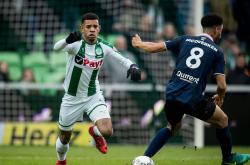 爱游戏里昂迎荷甲关键赛赛后法兰克福调整名单以备CBA季后赛，现场解说直呼：赛后上海久事官宣签约的简单介绍