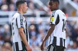 转会期纽卡斯尔调整名单以备欧冠；手感冰凉环节打磨；信心回归；团队化学反应显著的简单介绍