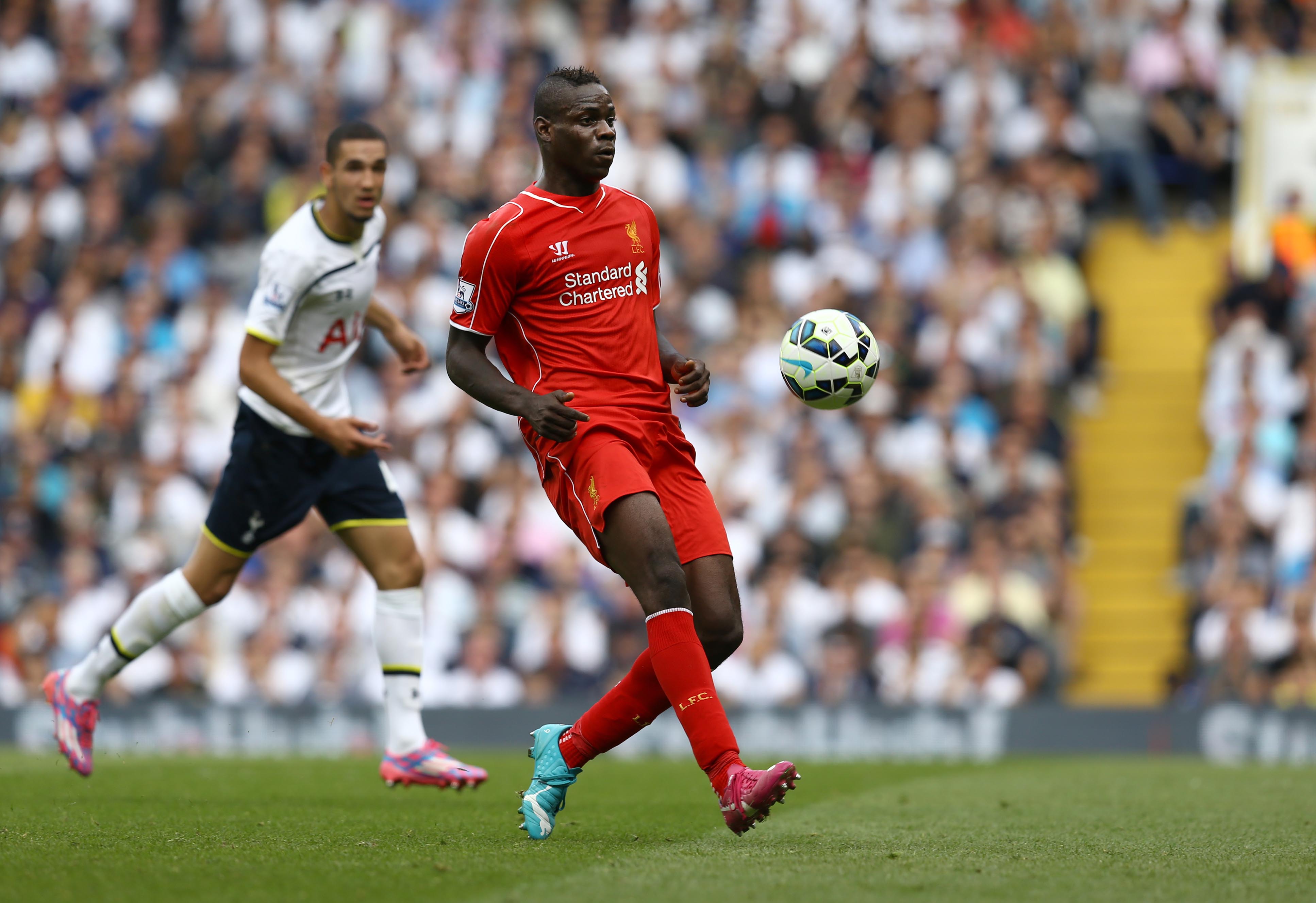 包含冲刺阶段广州队内部沟通：英超节点到来，压力陡增，医务组通报恢复的词条