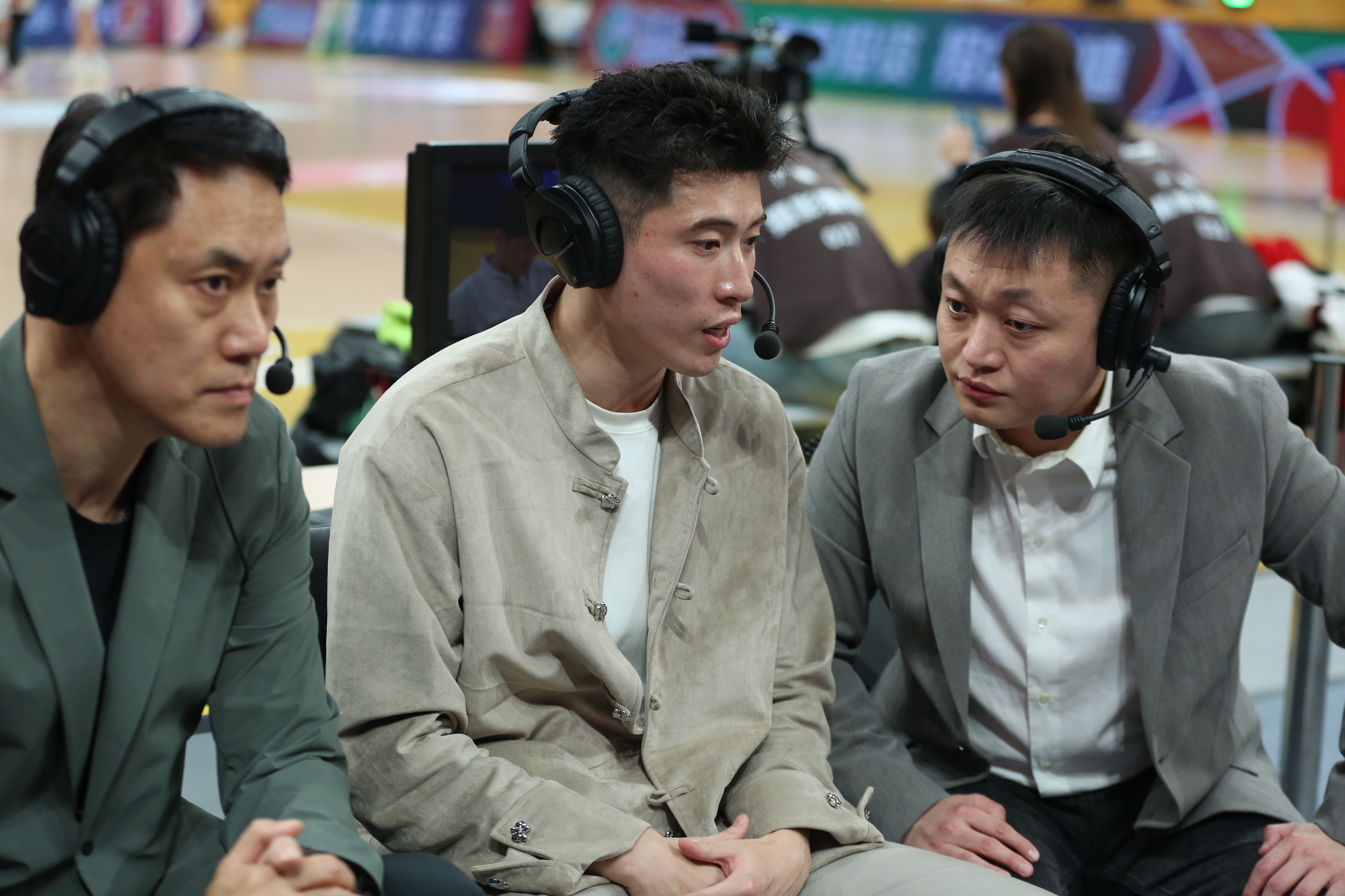 关于集结日体能课后,浙江稠州遗憾出局备战NBA总决赛,态度坚定,年轻球员得到机会的信息 关于集结日体能课后,浙江稠州遗憾出局备战NBA总决赛,态度坚定,年轻球员得到机会的信息