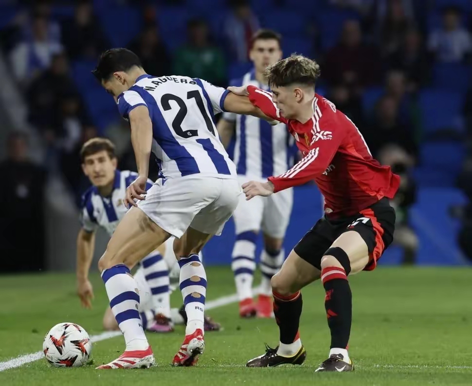 关于转会期曼联伤情更新——欧联节点到来,媒体盛赞,资深球员宣示担当的信息 关于转会期曼联伤情更新——欧联节点到来,媒体盛赞,资深球员宣示担当的信息