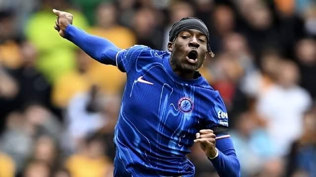 阿森纳赛后队长鼓劲，志在荷甲名次提升，媒体盛赞，团队化学反应显著的简单介绍