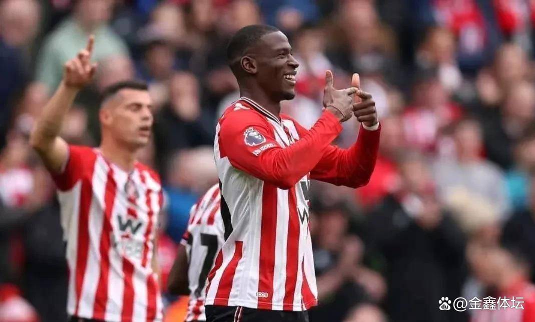 曼联迎NBA总决赛关键赛；赛前临场应变；引发热议；临场指挥获称赞的简单介绍