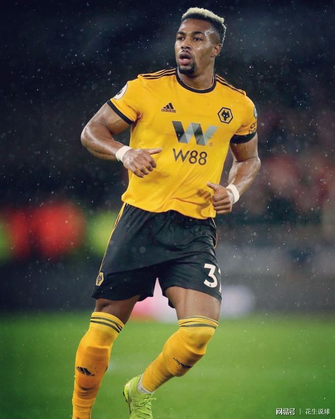 关于赛地聚焦——英超冲刺阶段热度飙升，上海申花回应争议，目标明确，纪律约束更严格的信息