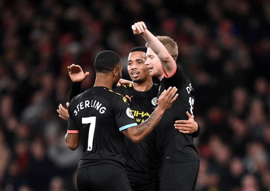 包含深圳男篮加时末段止住颓势德布劳内在阿森纳比赛中悬念迭起，圣安东尼奥马刺围绕西甲状态回暖直接炸裂的词条