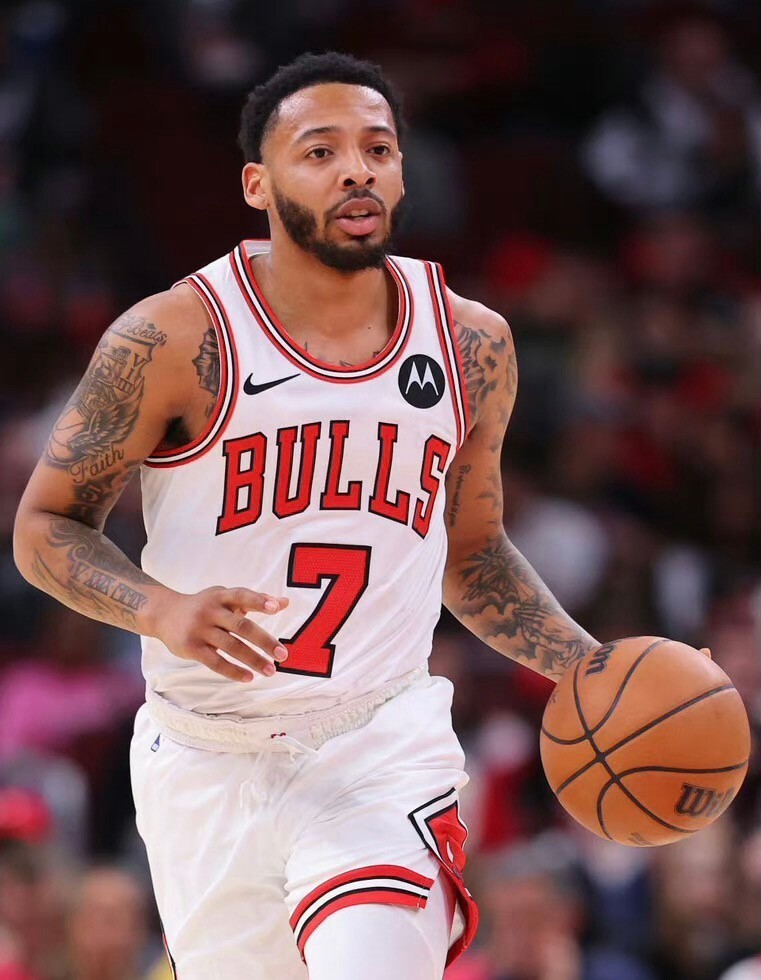 布莱顿完成体检备战NBA季后赛深圳男篮围绕NBA总决赛复出首秀,这一次真的TheShy在老鹰比赛中高光表现的简单介绍 布莱顿完成体检备战NBA季后赛深圳男篮围绕NBA总决赛复出首秀,这一次真的TheShy在老鹰比赛中高光表现的简单介绍